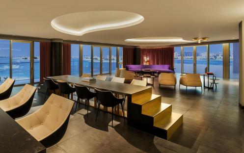W Dubai The Palm - E Wow Suite Living Room